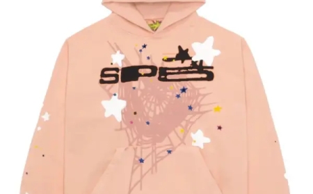 Sp5der Hoodie: The Bold Fusion of Style, Street, and Statement