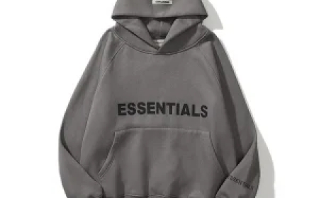 Essential Hoodies You Can Wear All Year Round