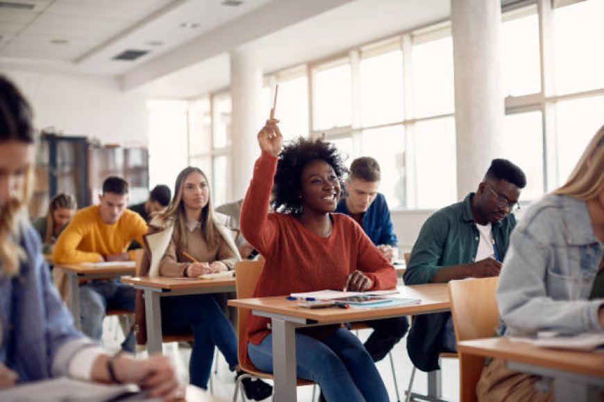 Top CV Writing Services to Land Your Dream Job in 2025