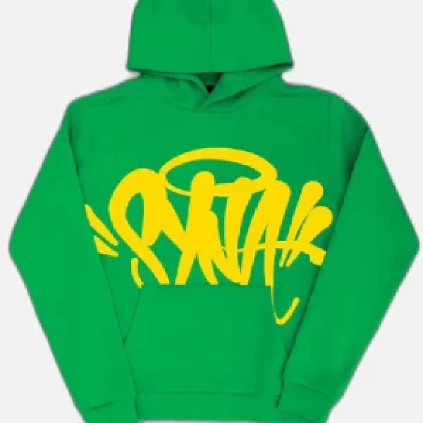 Syna World and the Syna World Tracksuit Redefining Streetwear Through Simplicity and Culture