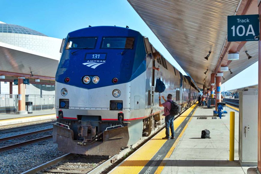 Tracks Across the Tallgrass: A Deep Dive into Amtrak Stations in Iowa