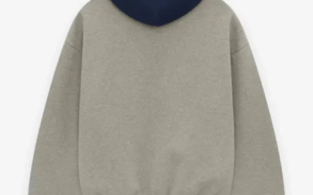 Fear of God Hoodie – Essentials Fit, Luxury Feel