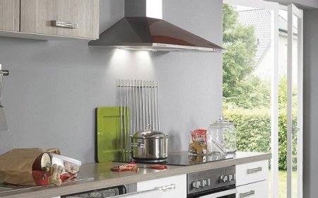 Strength Meets Style: The Enduring Appeal of a Tempered Glass Hood in Your Kitchen