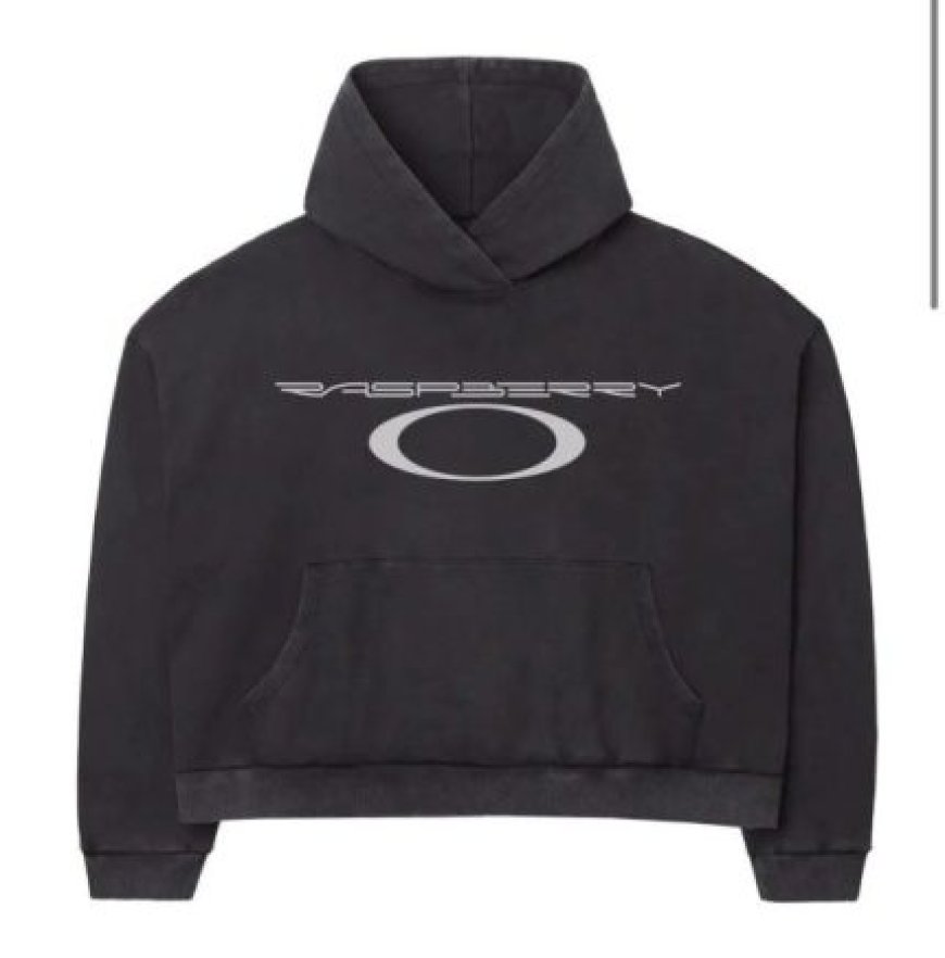 Raspberry Hills Clothing: The Ultimate Blend of Style, Comfort, and Street Cred