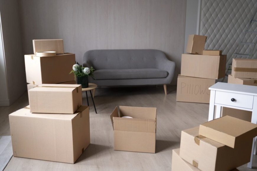 Smart Self Storage UAE: Your Extra Space, Made Simple