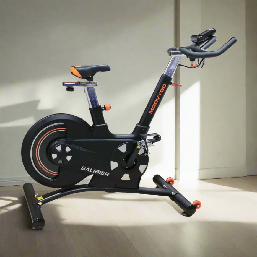 What are the Key Health Benefits of Using a Spinning Bike for Fitness in Kuwait?
