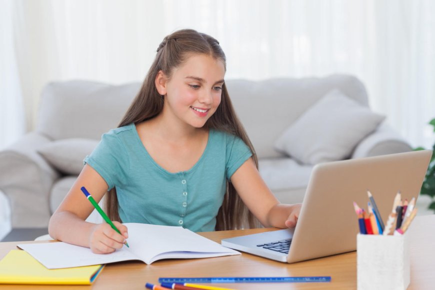 How UK Assignment Writing Help Can Improve Your Grades and Academic Performance