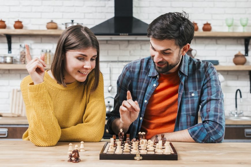 What Are the Daily Routines Recommended by Top Chess Trainers Online?