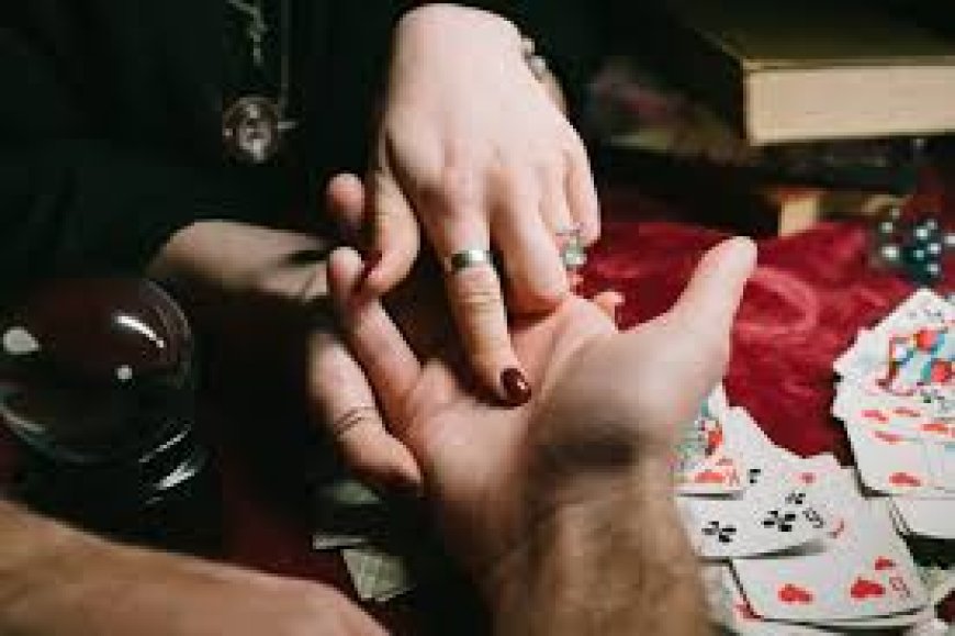 How Psychic Readings Can Help You Find Clarity and Direction
