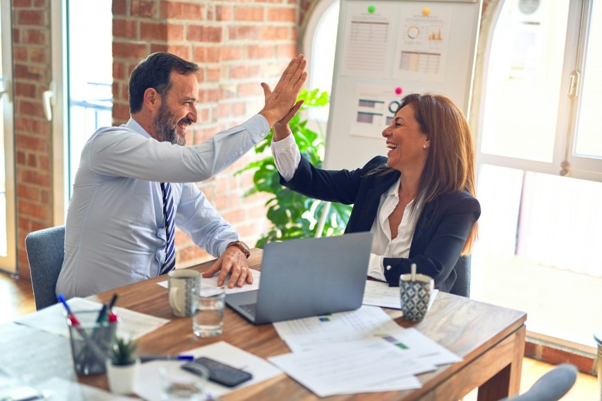 Experienced Migration Consultant in Adelaide for Work, Study, and Family Visas