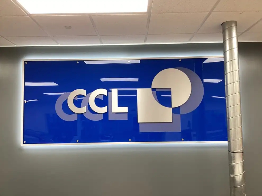 Do Custom Signs Norfolk VA Enhance Workplace Vibe?