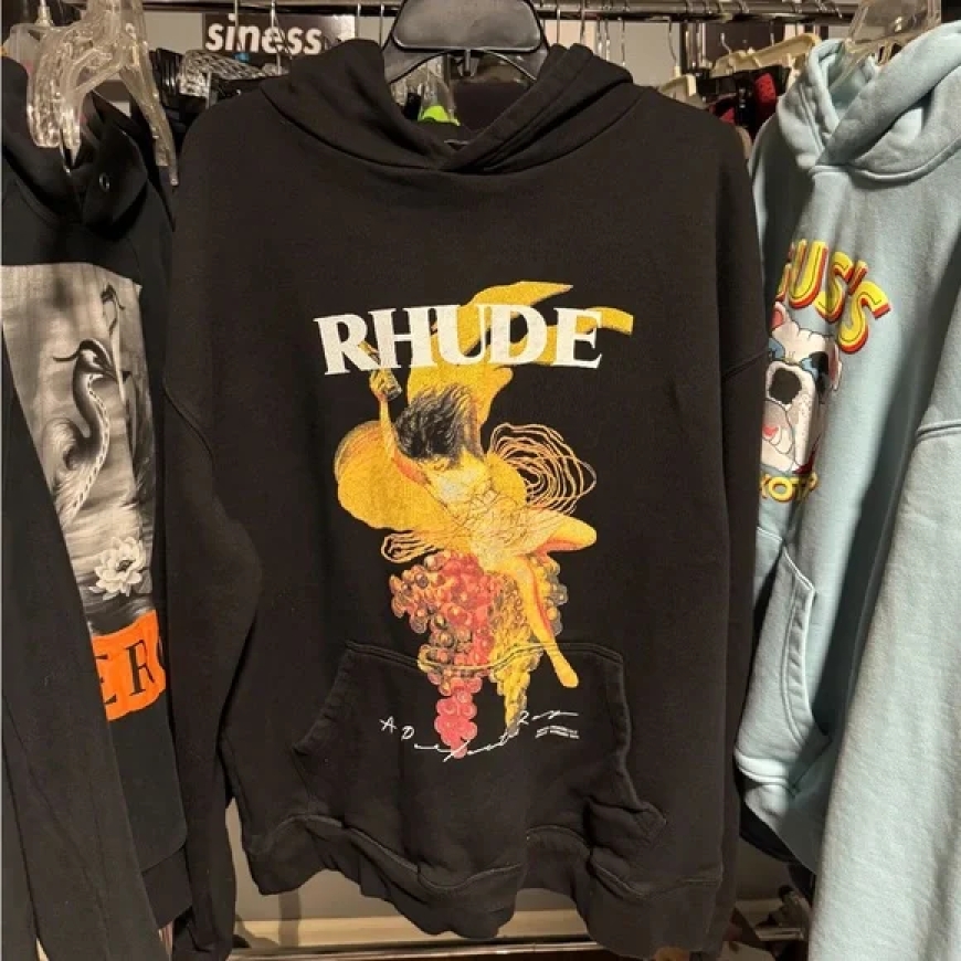 Rhude Clothing: Redefining Streetwear with the Iconic Rhude Hoodie